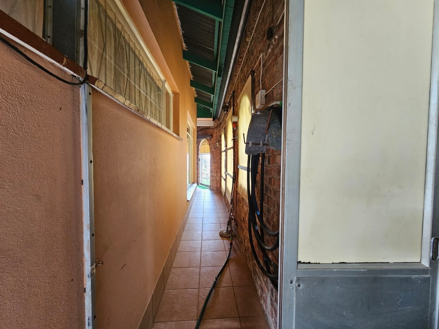 4 Bedroom Property for Sale in Odendaalsrus Free State